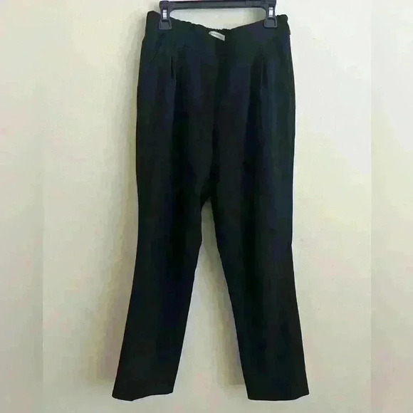 Aritzia Pants - Aritzia babaton black pants